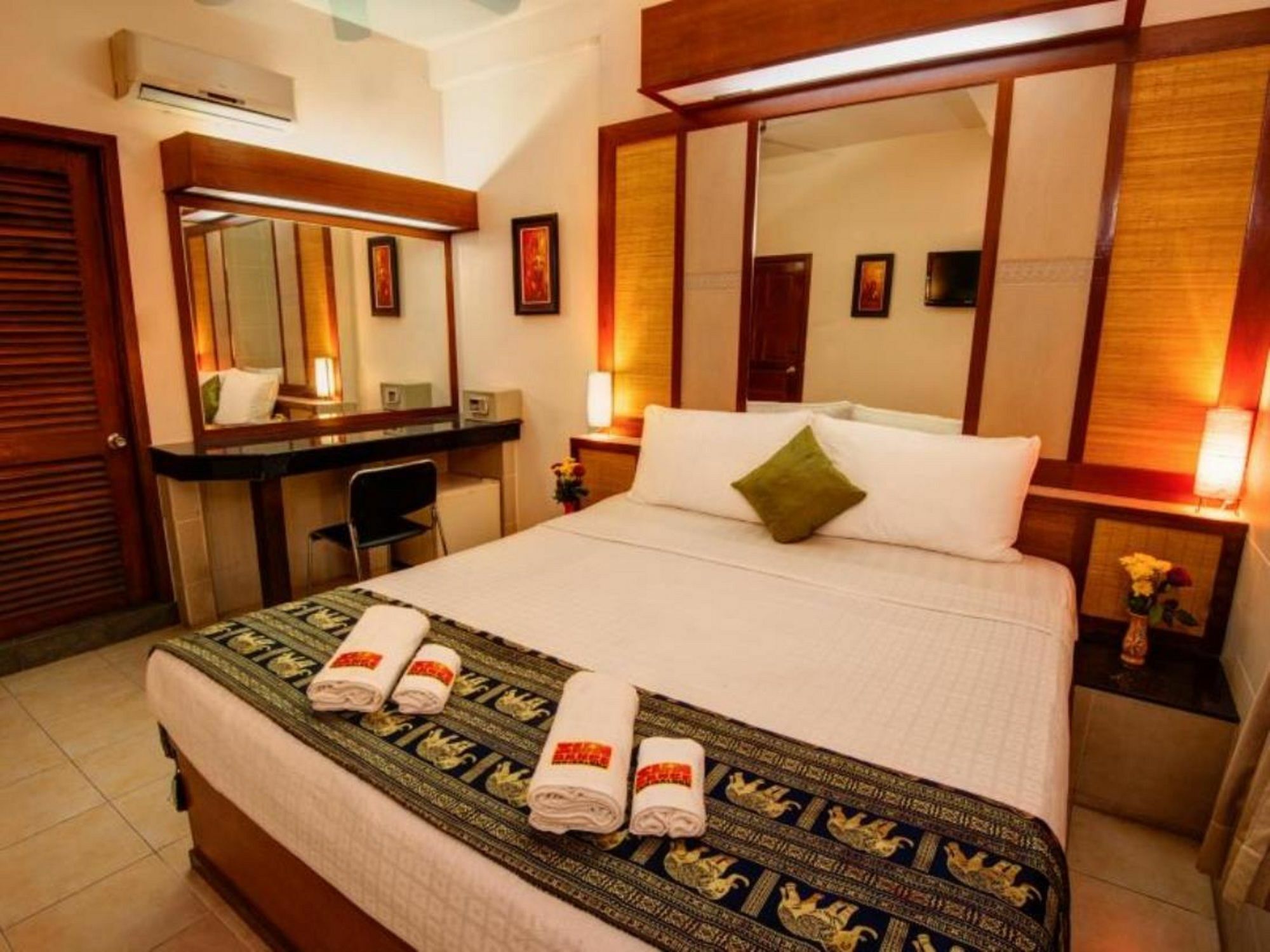 Bar Oz Riverside Guesthouse Phnom Penh Zewnętrze zdjęcie